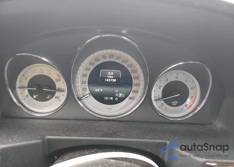 2015 Mercedes-Benz Glk 350 4Matic z USA, uszkodzony, nr VIN WDCGG8JB9FG411111